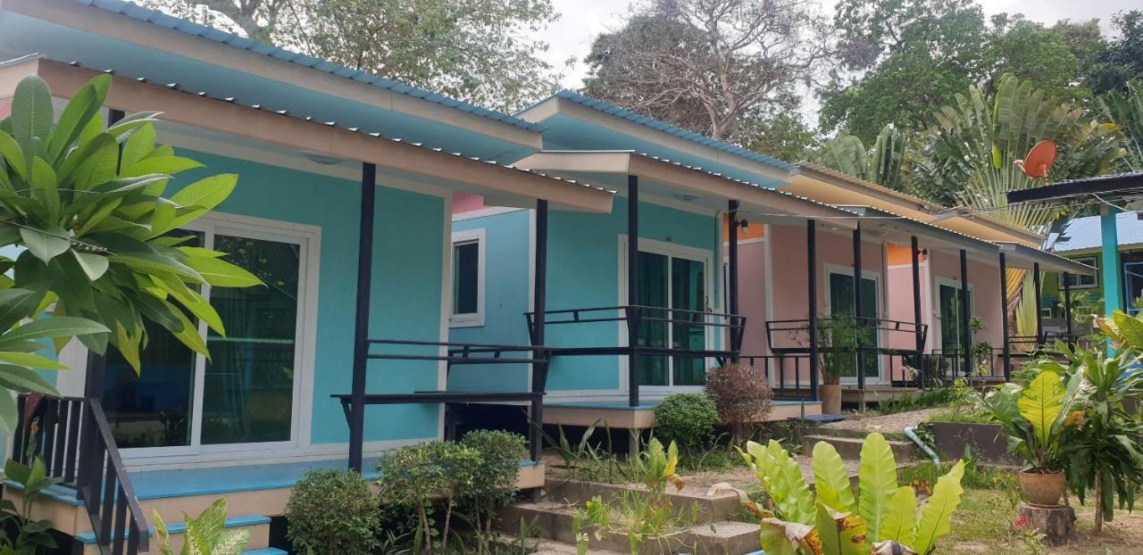 Tom Pizza Resort Szamed-sziget Kültér fotó